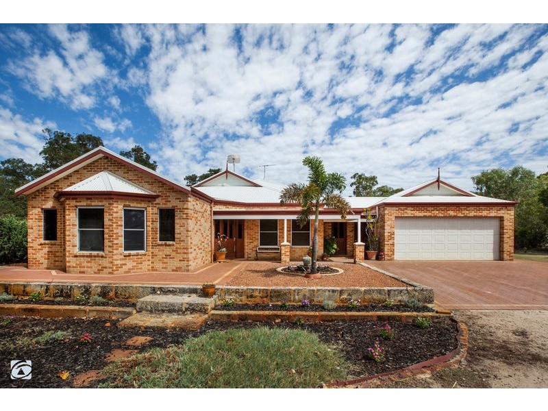 43 Old Dairy Court, Oakford WA 6121