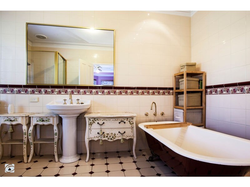 43 Old Dairy Court, Oakford WA 6121