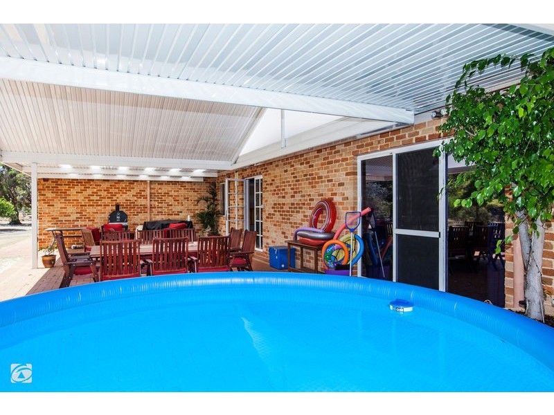 43 Old Dairy Court, Oakford WA 6121