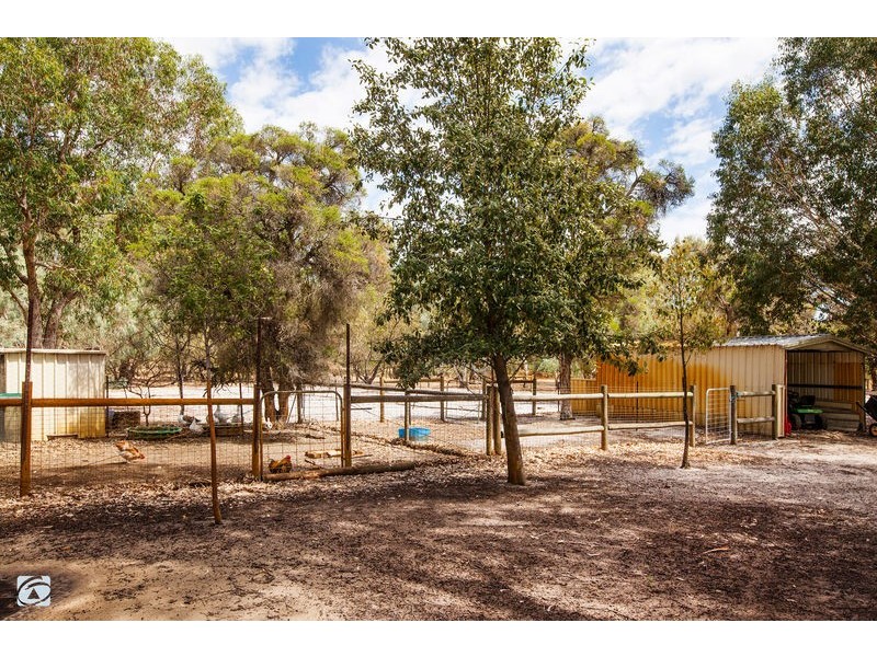 43 Old Dairy Court, Oakford WA 6121