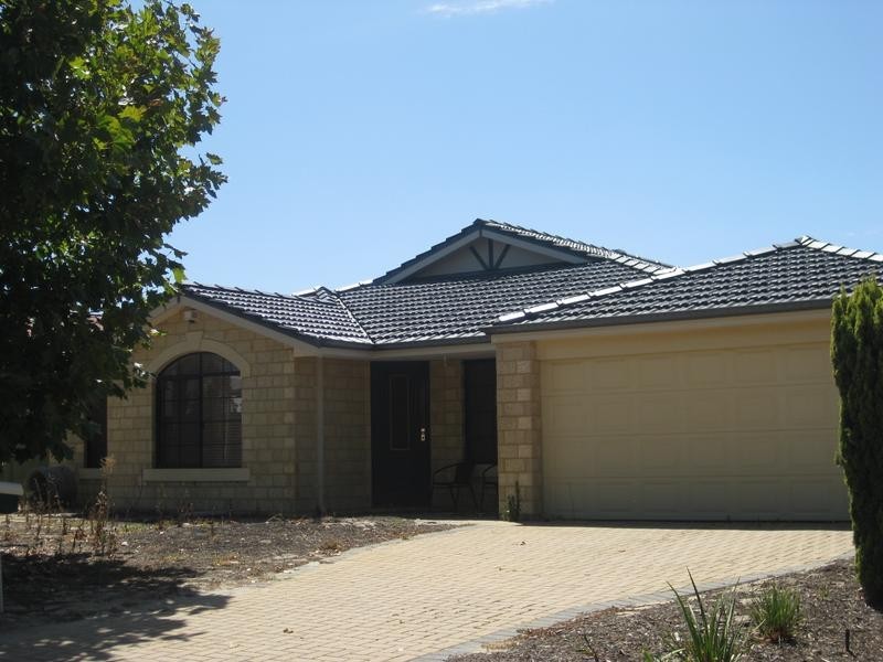 15 Hedges Retreat, Atwell WA 6164