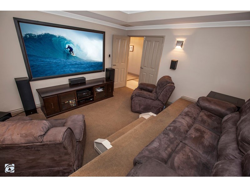 87 Aurora Drive, Atwell WA 6164