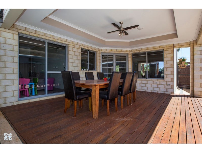 87 Aurora Drive, Atwell WA 6164