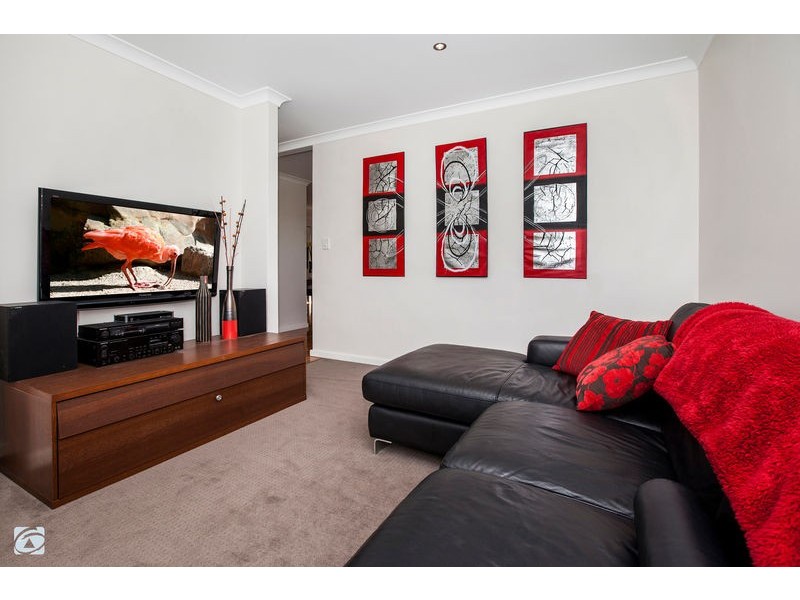 39 Camden Boulevard, Aubin Grove WA 6164