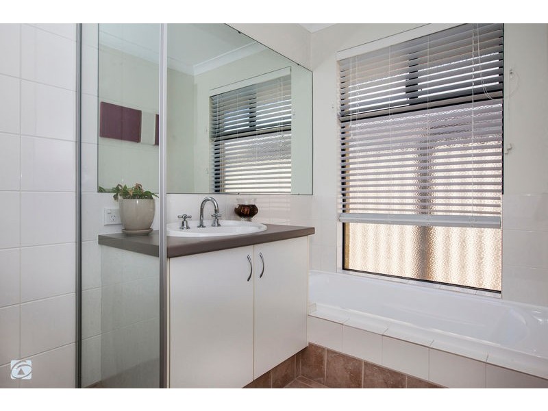 228 Gaebler Road, Aubin Grove WA 6164