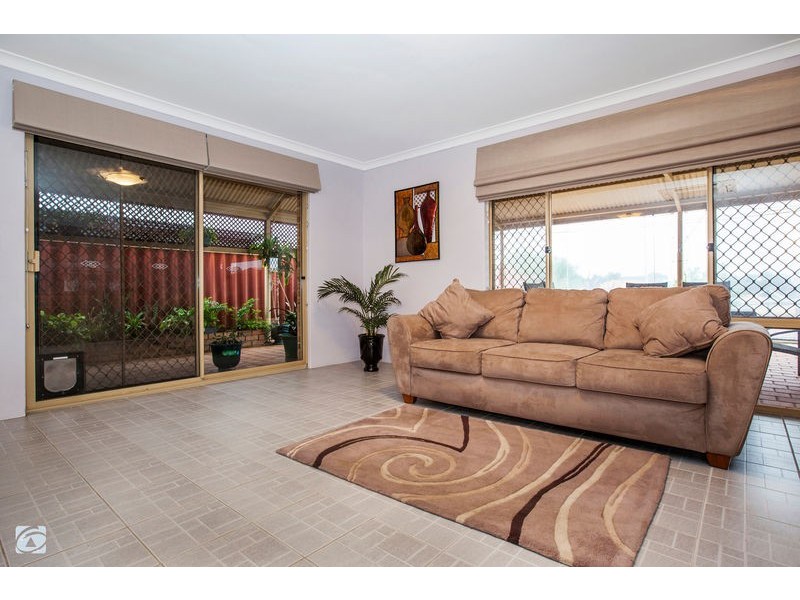 16 Yangebup Road, Yangebup WA 6164