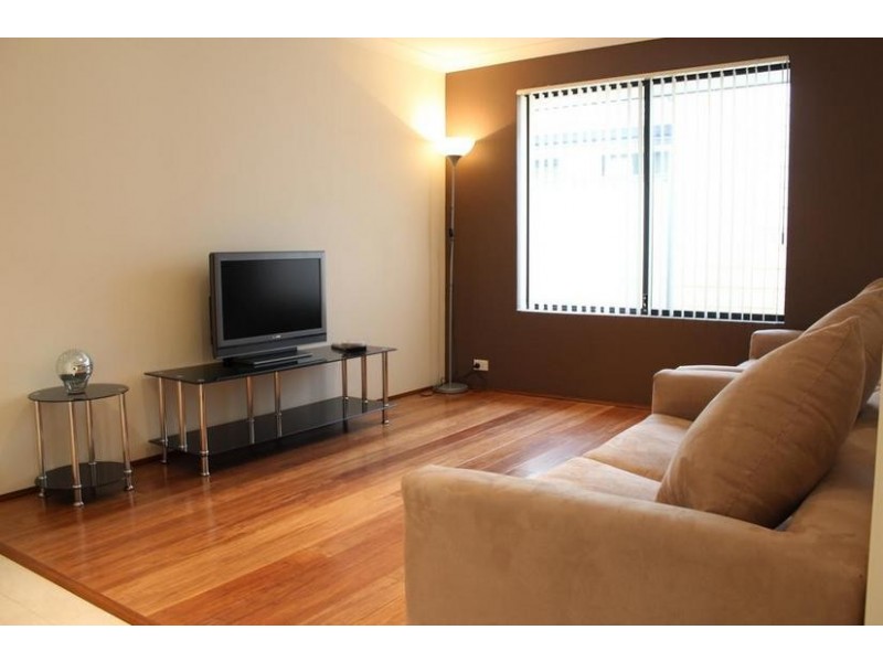 6A Spruce Terrace, Aubin Grove WA 6164