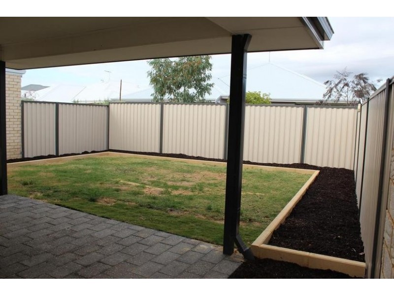 6A Spruce Terrace, Aubin Grove WA 6164