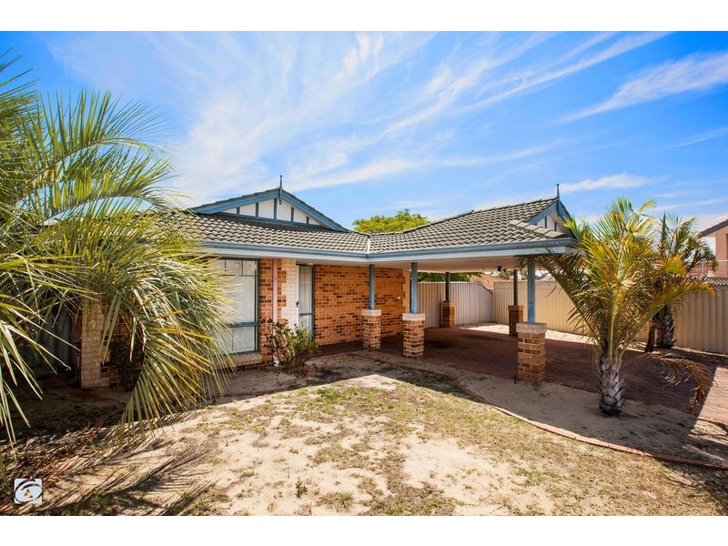 11 Ploughshare Place, South Lake WA 6164