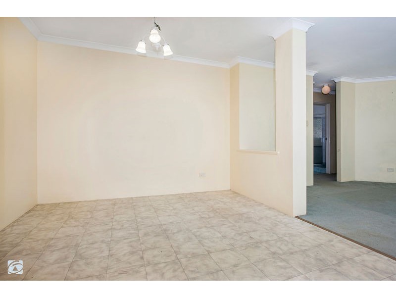 11 Ploughshare Place, South Lake WA 6164