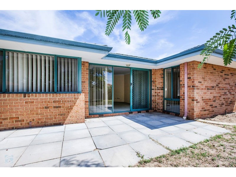 11 Ploughshare Place, South Lake WA 6164