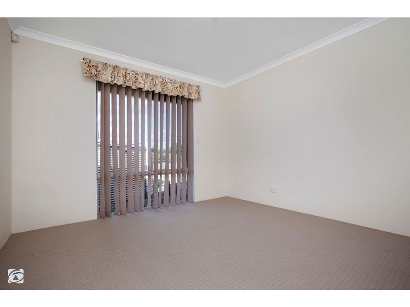 445 Abernethy Road, Oakford WA 6121