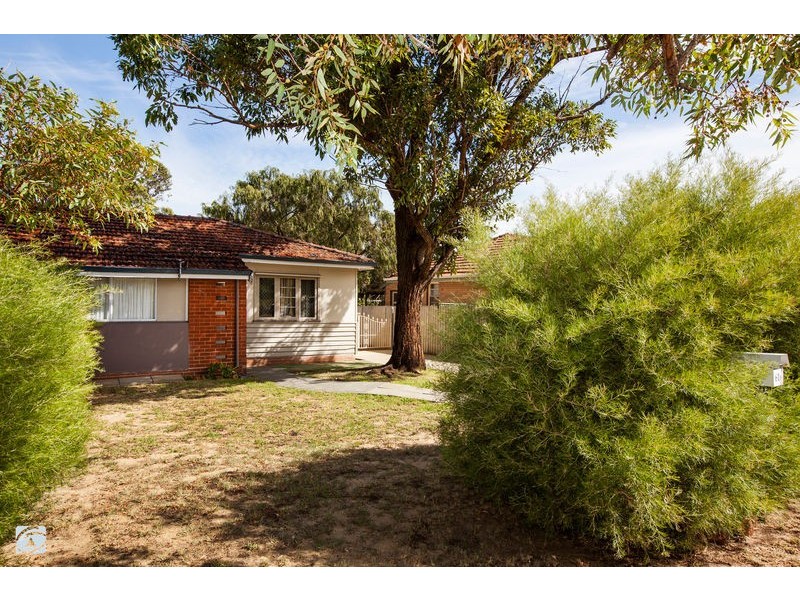 61 Wungong Road, Armadale WA 6112