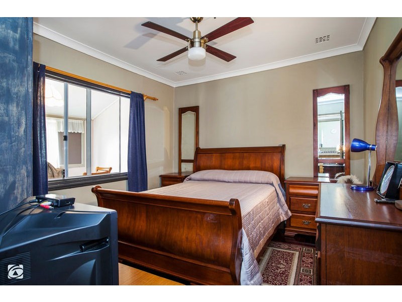 61 Wungong Road, Armadale WA 6112