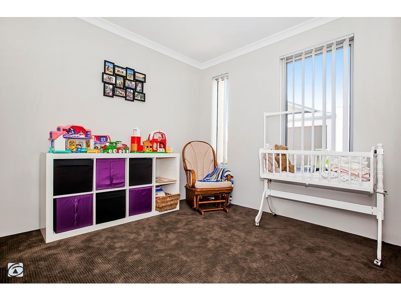 2/15 Peppermint Gardens, Aubin Grove WA 6164