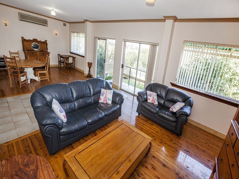 35 Harvest Road, North Fremantle WA 6159