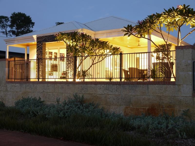 9 Mugo Lane, Aubin Grove WA 6164