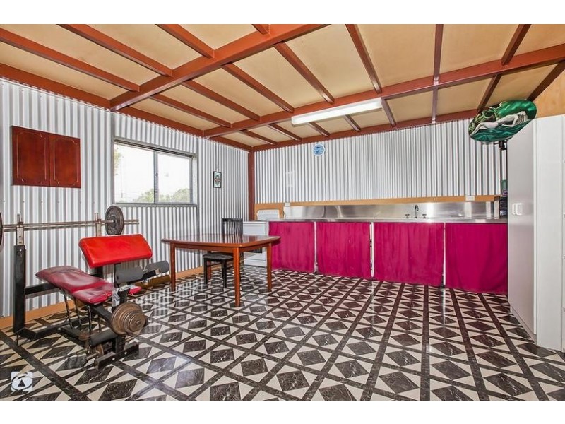 84 The Horseshoe, Wandi WA 6167