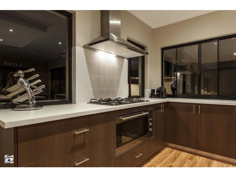 20 Suttor Drive, Success WA 6164