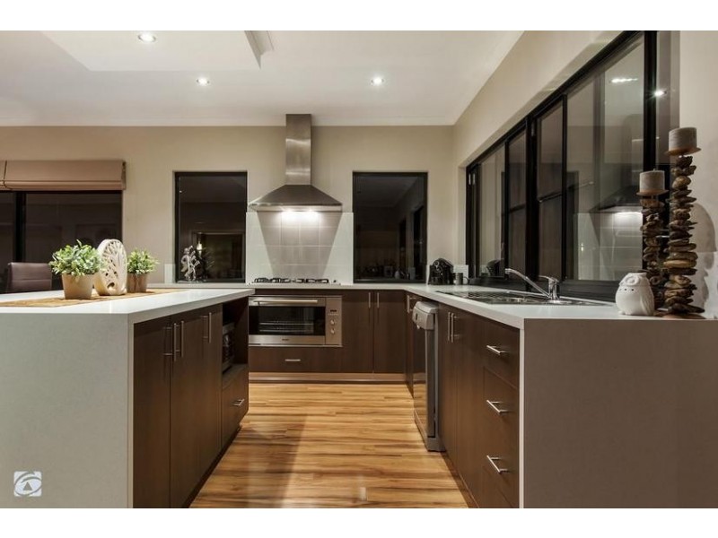 20 Suttor Drive, Success WA 6164