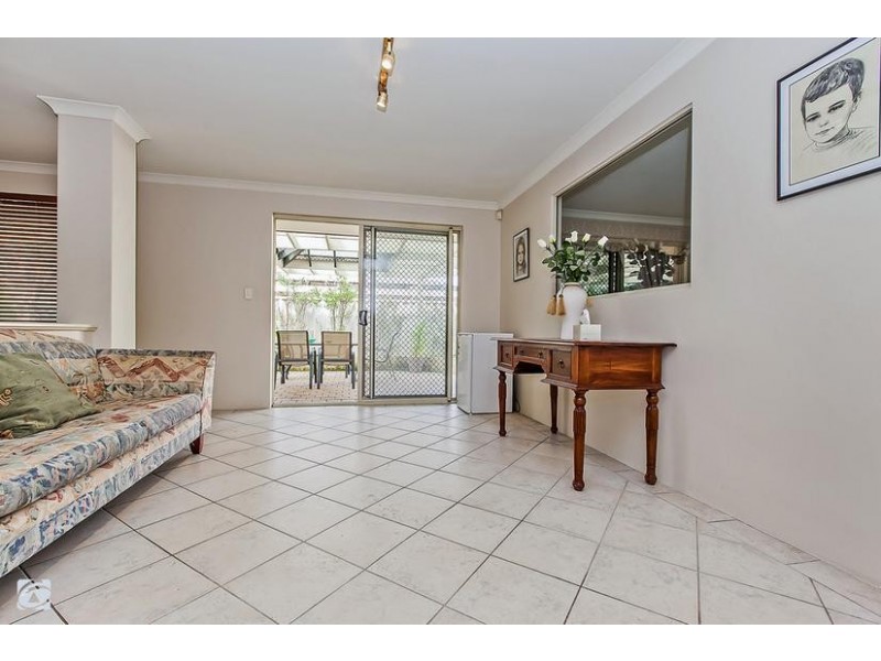 13 Woolmore Cross, Atwell WA 6164