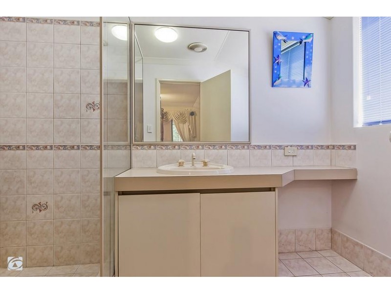 13 Woolmore Cross, Atwell WA 6164