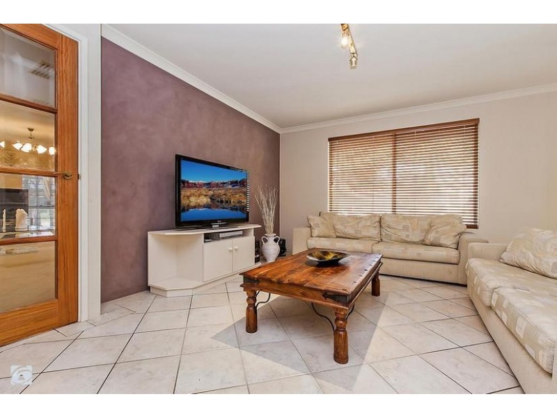13 Woolmore Cross, Atwell WA 6164