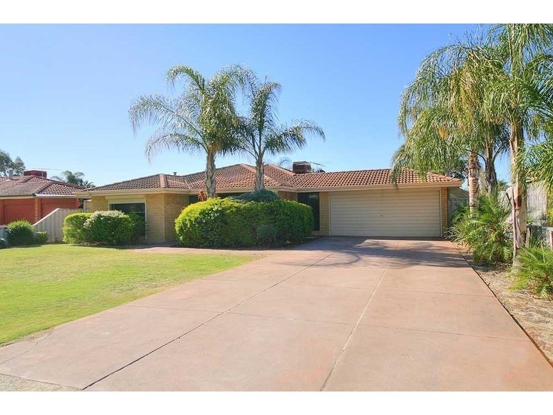 23 Limbee Glade, Huntingdale WA 6110