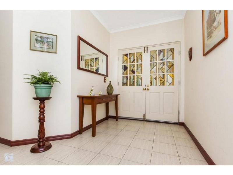 35 McKivett Cres, Leeming WA 6149