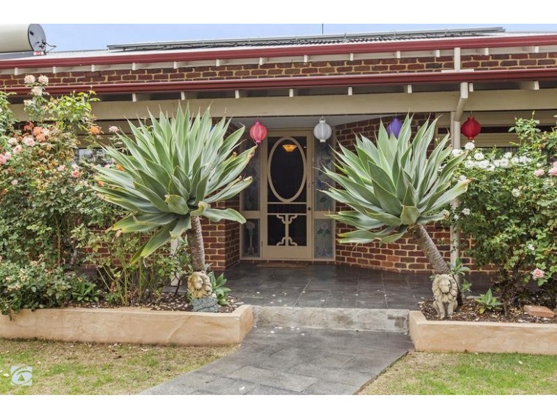 2 Ploughshare Place, South Lake WA 6164