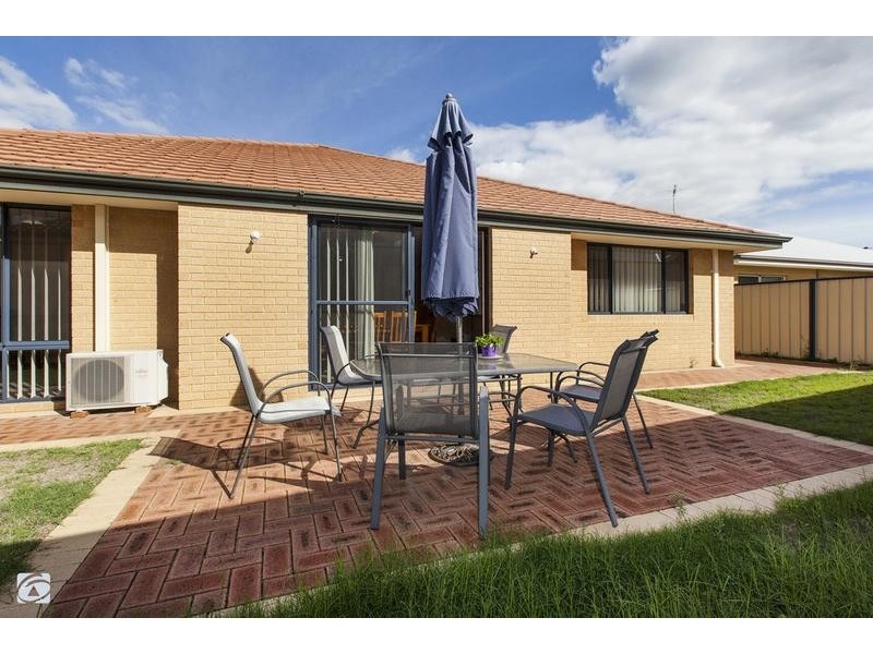 408 Wentworth Parade, Success WA 6164