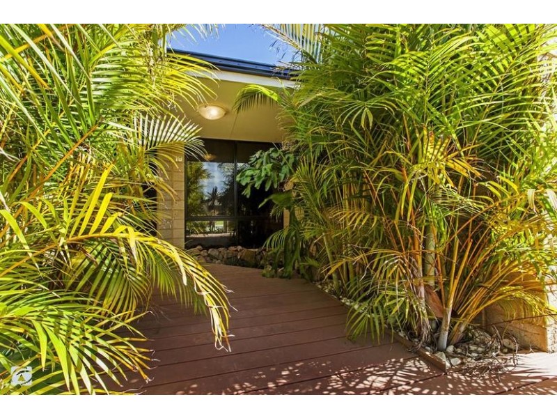 19 Swallowtail Avenue, Success WA 6164