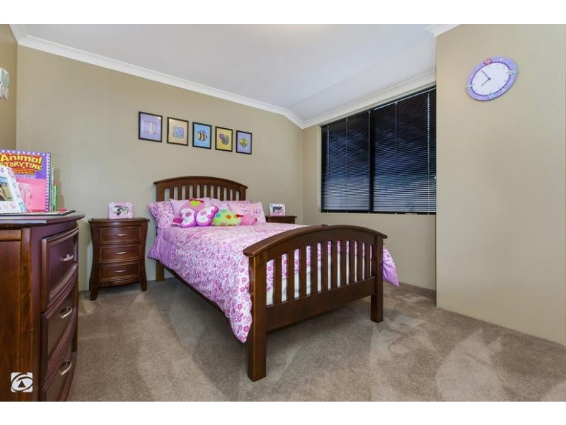 11 Chimera Terrace, Atwell WA 6164