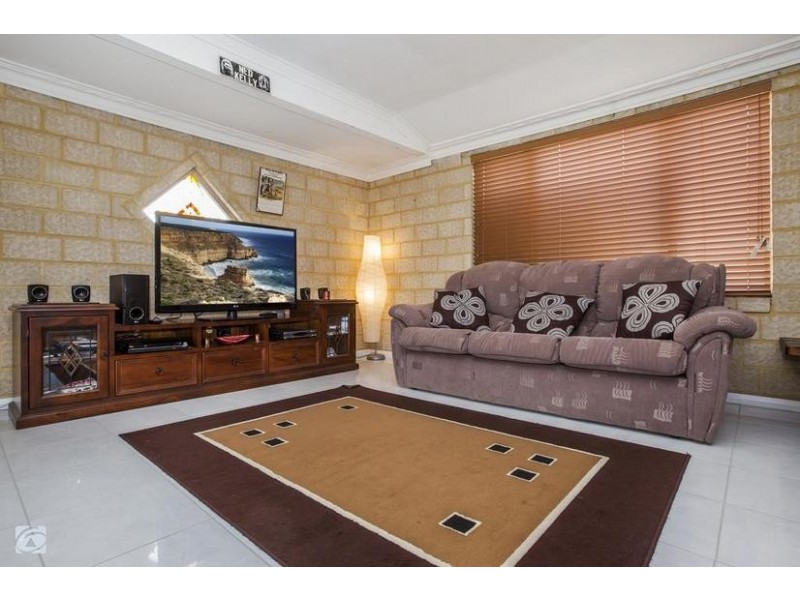 119 Reynolds Road, Forrestfield WA 6058