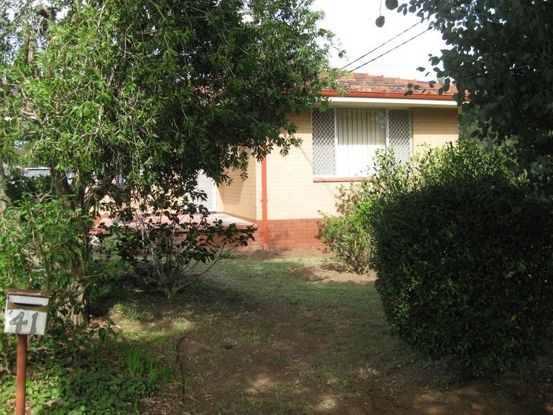 41 Gilwell Avenue, Kelmscott WA 6111