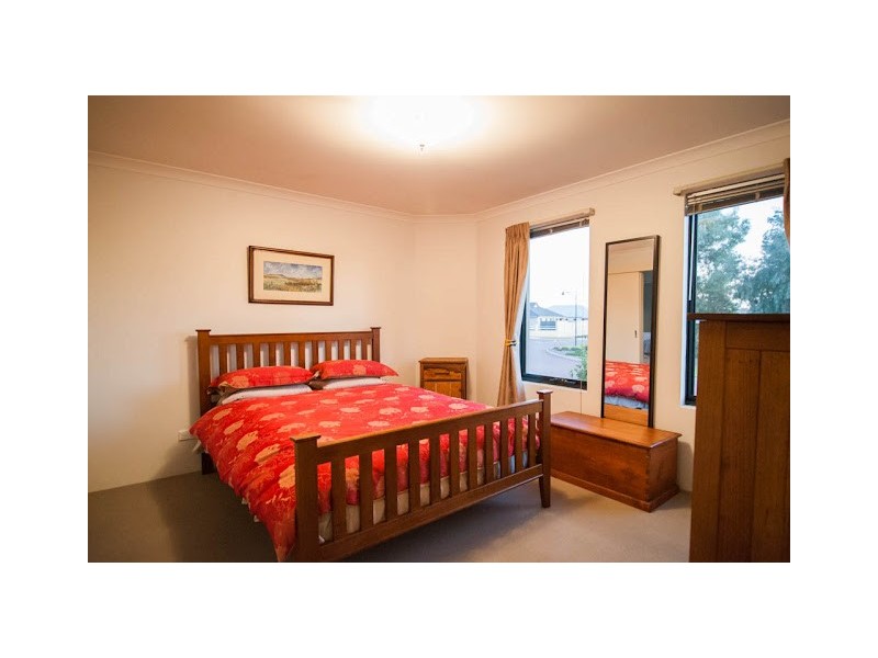16 Durango Turn, Aubin Grove WA 6164
