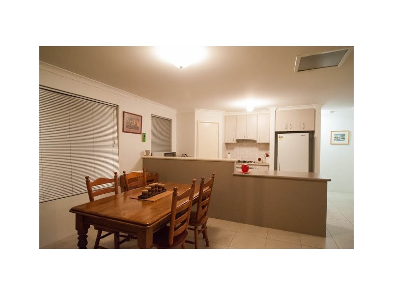 16 Durango Turn, Aubin Grove WA 6164