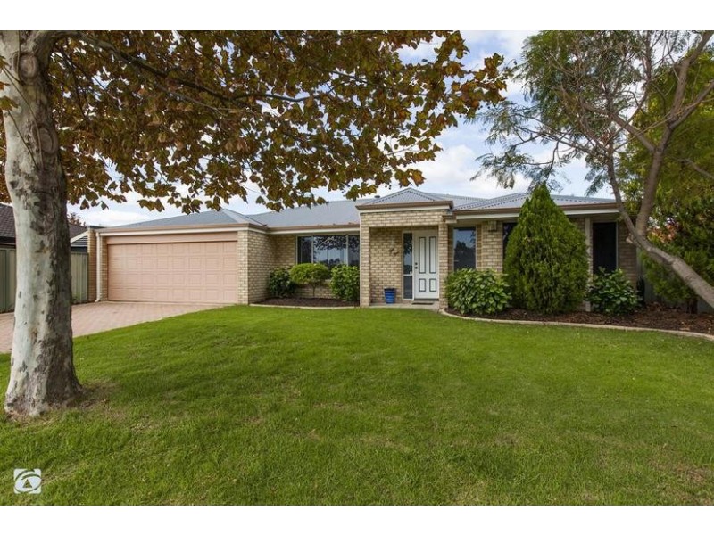 180 Brenchley Drive, Atwell WA 6164