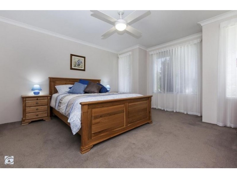 180 Brenchley Drive, Atwell WA 6164