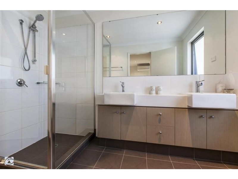18/50 Suttor Drive, Success WA 6164