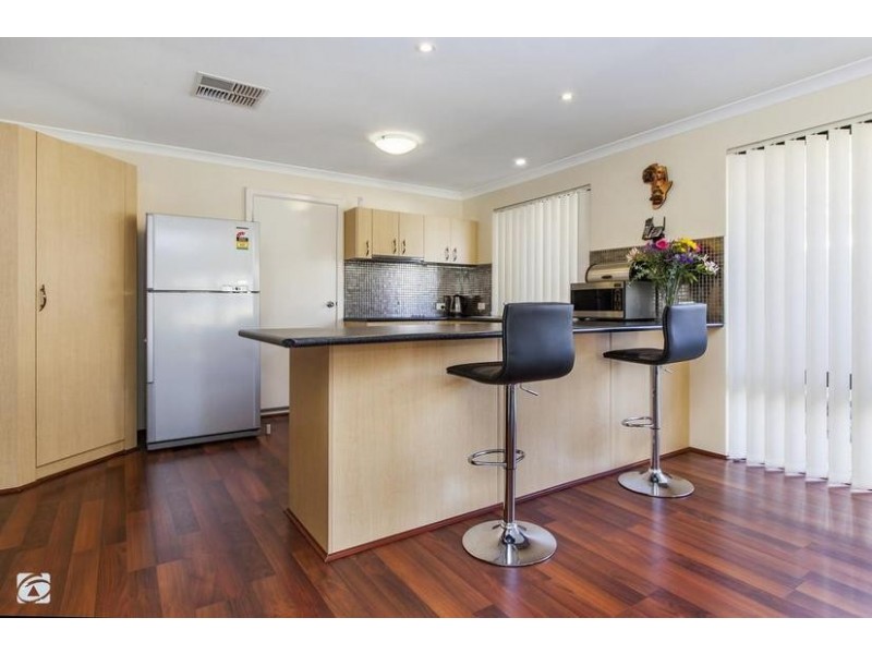 53 Kesiya Turn, Aubin Grove WA 6164