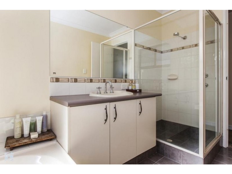 53 Kesiya Turn, Aubin Grove WA 6164