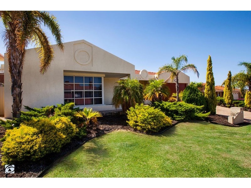 15 Huntington Road, Coogee WA 6166