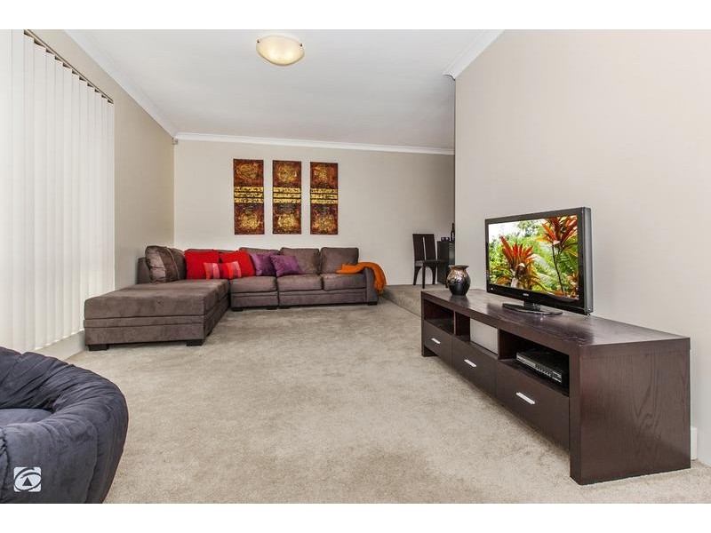 22 Zillner Close, South Lake WA 6164