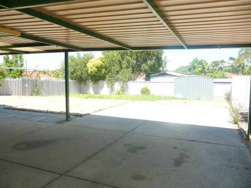 11a Gwenneth Terrace, South Lake WA 6164