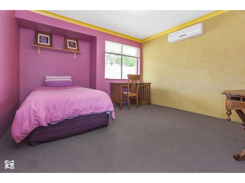 4 Milgun Drive, Yangebup WA 6164