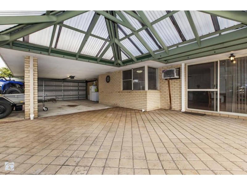 16 Ballard Mews, Success WA 6164