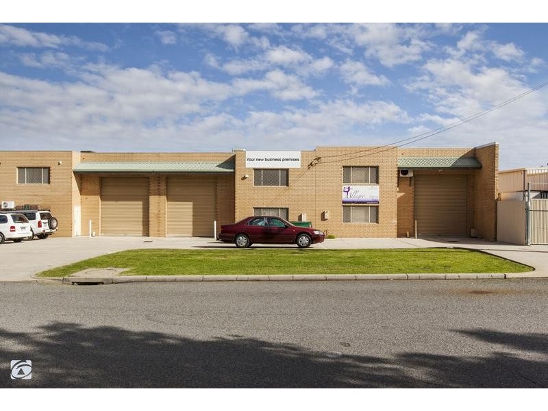 4/27 Weatherburn Way, Kardinya WA 6163