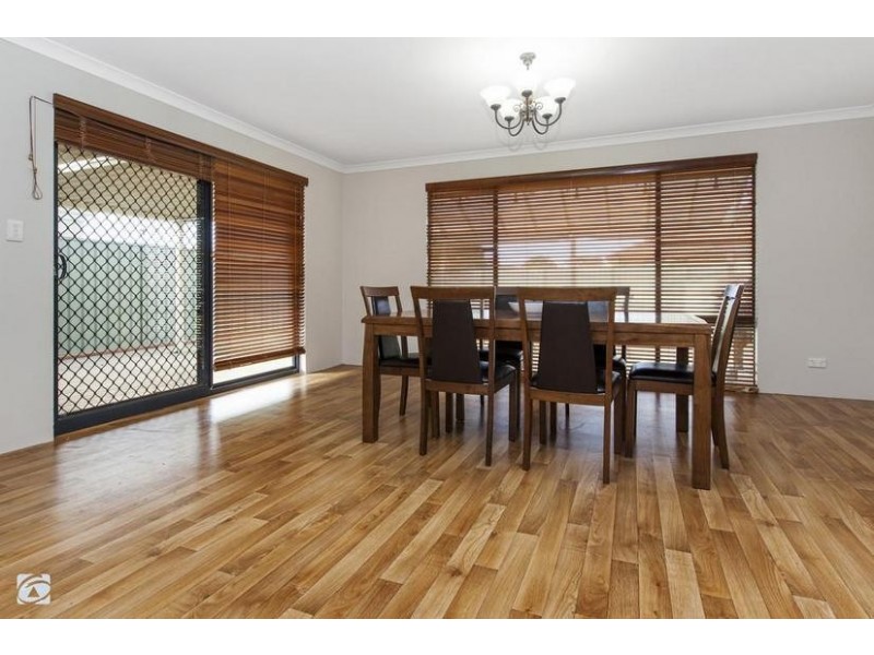 5 Jakovich Circuit, Atwell WA 6164