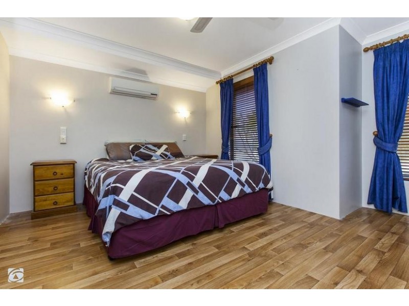 5 Jakovich Circuit, Atwell WA 6164